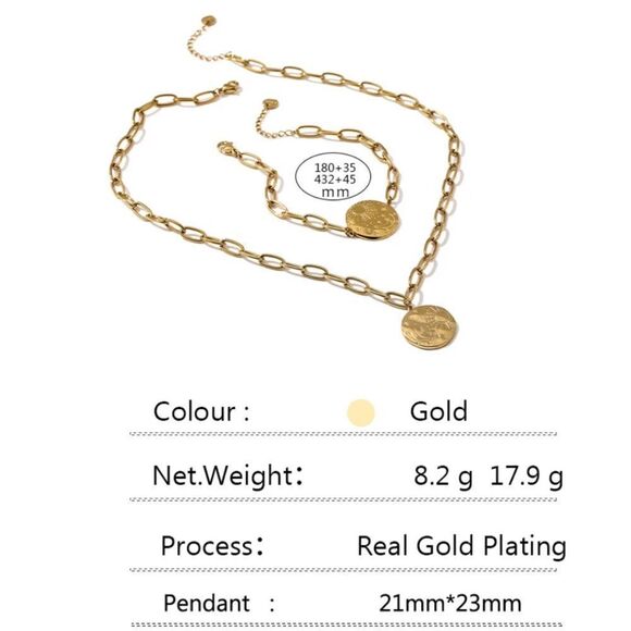 #33 Gold Moon/Star Pendant Necklace - Picture 7 of 9